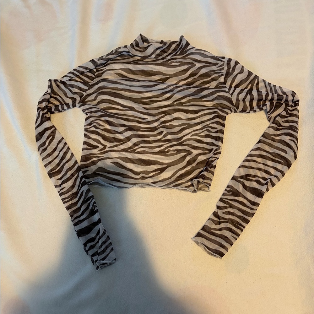 Long-Sleeve Zebra Print Crop Top - Taupe/Black